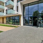 Lägenhet Elegant With Balcony And Underground Parking By Renters Gdańsk