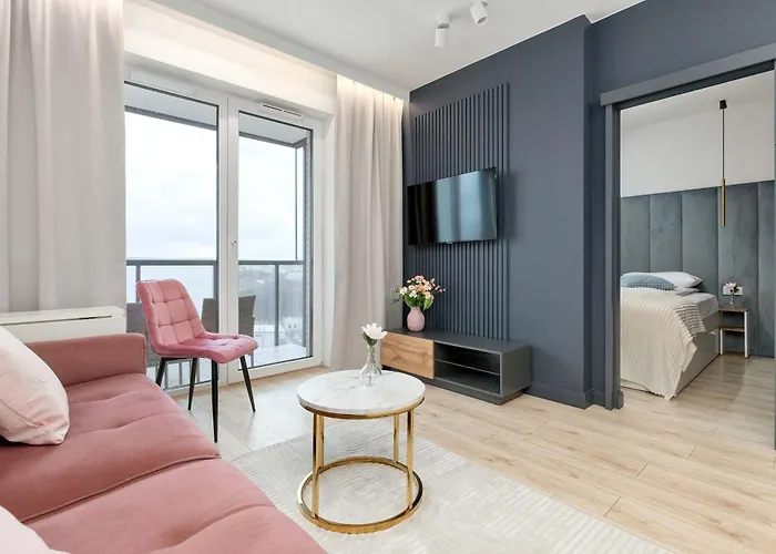 Apartment Elegant With Balcony And Underground Parking By Renters Gdansk